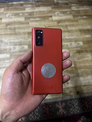 изогнутый экран: Samsung Galaxy S20, Б/у, 128 ГБ, цвет - Красный, 2 SIM — 2