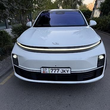 лисан авто: Lixiang L7: 2023 г., 1.5 л, Автомат, Гибрид, Кроссовер — 3