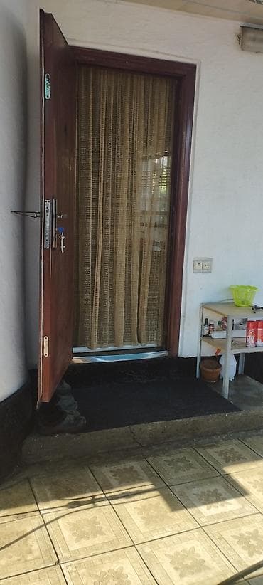 куплю дом в кордае: Барачный, 55 м², 4 комнаты, Собственник, Косметический ремонт — 4