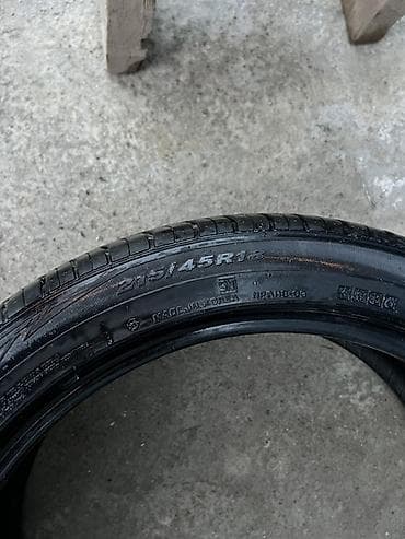 18 шины: Комплект из 4 летних шин 215/45 R18. Характеристики: - Тип: летние — 3