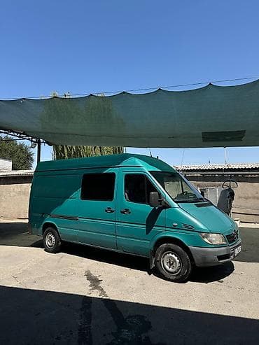 диван спринтер: Mercedes-Benz Sprinter, 2.2 CDI, средняя база, грузовой фургон — 3