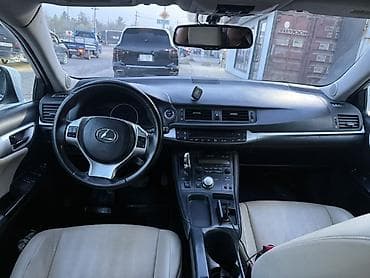 Lexus: Lexus CT: 2011 г., 1.8 л, Вариатор, Гибрид, Хэтчбэк — 5