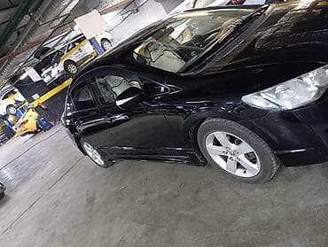hongqi ehs9: Honda Civic: 2007 г., Автомат, Бензин, Седан — 7