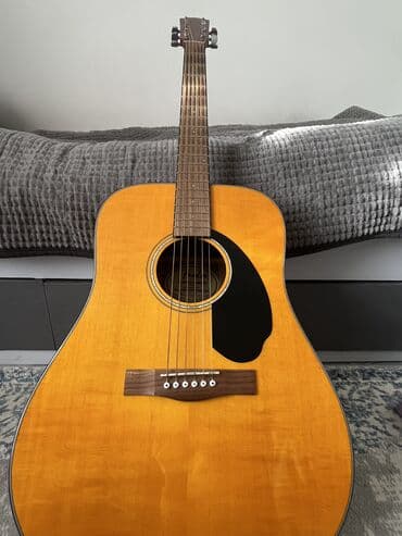 музыкальный инструмент ямаха: Акустическая гитара Limited Edition Fender CD-60S Dreadnought, Walnut — 2