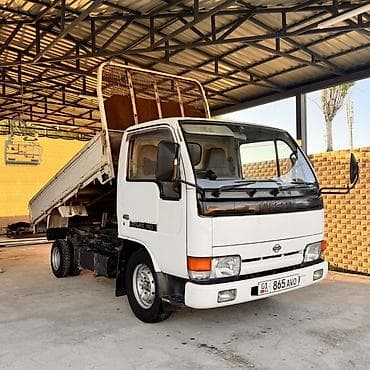японский грузовик: Грузовик, Nissan, Стандарт, 3 т, Б/у — 5