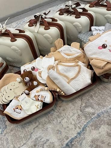 Подарочный набор для новорождённого в стильном чемоданчике 🎁 Это не