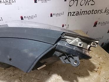 Сальники: Передняя левая фара Hyundai 2019 г., Б/у, Оригинал — 3