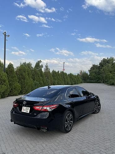 Toyota Camry: 2019 г., 2.5 л, Автомат, Бензин, Седан — 10