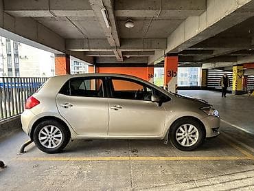 toyota auris: Toyota Auris: 2008 г., 1.6 л, Робот, Бензин, Хэтчбэк — 2