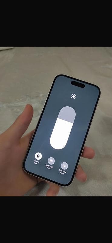 aplle 7: IPhone 16, Б/у, 128 ГБ, 90 % — 3