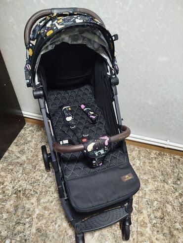 каляска бу: Коляска, цвет - Черный, Б/у — 3