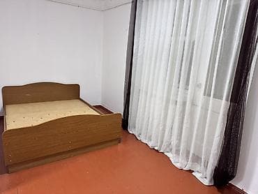 квартира с подселением комната: 2 комнаты, 44 м², 104 серия, 4 этаж, Старый ремонт — 5