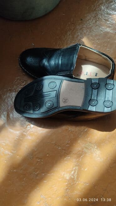 китай товар: Продаю абсолютно новые туфельки детские 34 размер. 300 сом. LITO — 2