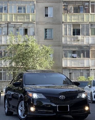 Toyota Camry: 2012 г., 2.5 л, Автомат, Бензин, Седан at lalafo.kg Toyota Camry: 2012 г., 2.5 л, Автомат, Бензин, Седан