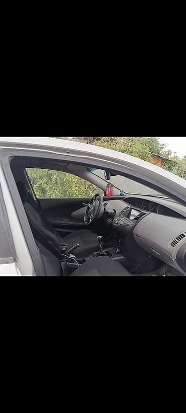 Унаа сатуу: Nissan Primera: 2002 г., 2.2 л, Кол менен иштөөчү, Дизель, Седан — 5
