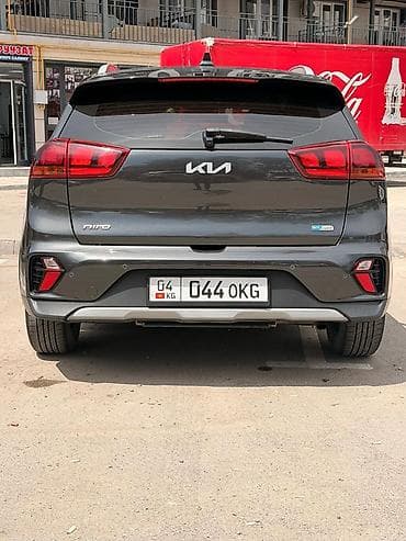 roewe er6: Kia Niro: 2021 г., 1.6 л, Робот, Гибрид, Кроссовер — 5