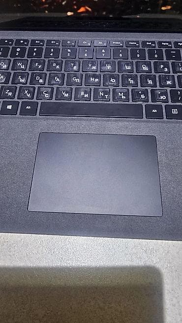умный ноутбук: Ультрабук, Microsoft Surface, 8 ГБ ОЗУ, Intel Core i5, 13.3 ", Б/у, Для работы, учебы, память NVMe SSD — 7