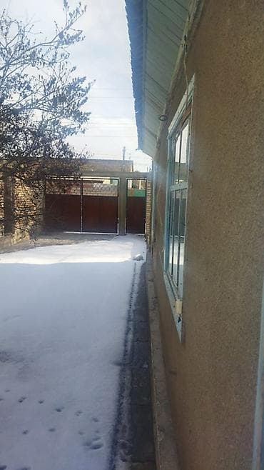 озеро бишкек: Дом в Тамчы, 150 м от озера, 14 соток, гостевой дом Продается дом в — 1