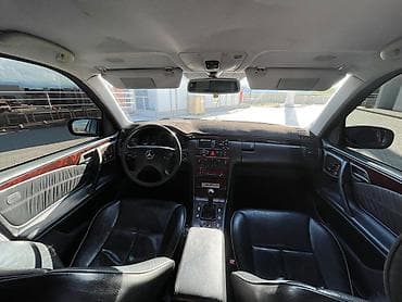 Транспорт: Mercedes-Benz E-Class: 1999 г., 3.2 л, Кол менен иштөөчү, Бензин, Седан — 7