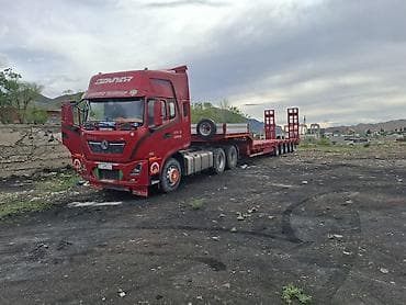 трактор и 40: Прицеп, Volvo, Трал, от 12 т — 1