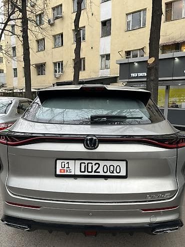 xpeng p7: Changan Uni-Z: 2025 г., 1.5 л, Автомат, Бензин, Кроссовер — 3