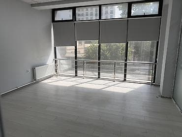 rent: Аренда офисов, 35 м², В бизнес центре, С отдельным входом — 2
