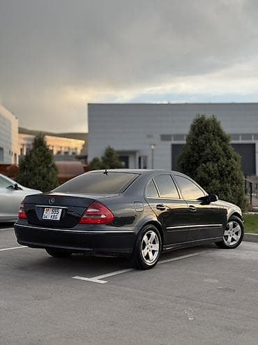Mercedes-Benz E-Class: 2004 г., 3.2 л, Автомат, Бензин, Седан — 4