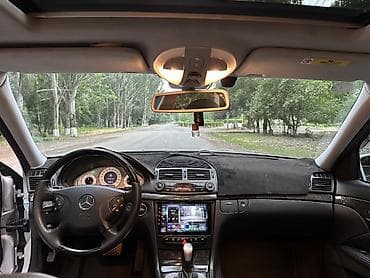 Mercedes-Benz E-Class: 2004 г., 3.2 л, Автомат, Бензин, Седан — 7