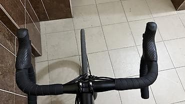 кормушка для бараны: Шоссейный велосипед Forever Black Knight Magnesium Alloy Road Bike - — 5
