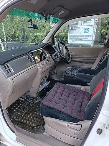 Продажа авто: Honda Stepwgn: 2002 г., 2 л, Автомат, Газ, Минивэн — 6