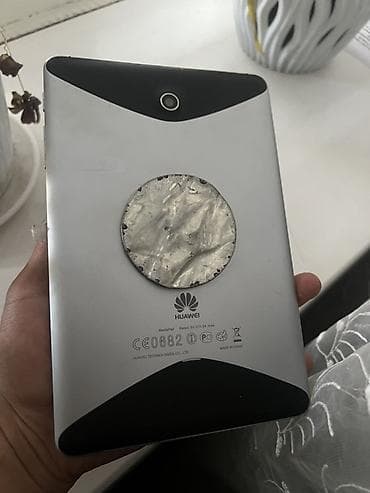 камера виде: Планшет, Huawei, 6" - 7", Классический цвет - Серебристый — 2