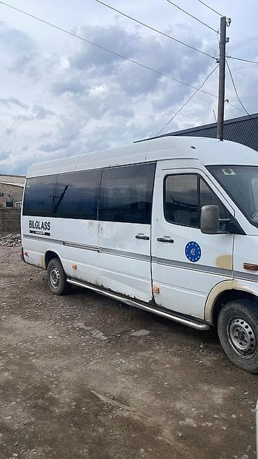 Mercedes-Benz Спринтер: 2001 г., 2.2 л, Кол менен иштөөчү, Дизель, Бус — 1