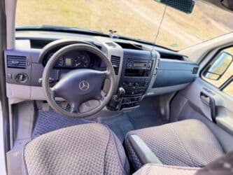 срочно продаю в связи с переездом: Легкий грузовик, Mercedes-Benz, Стандарт, 3 т, Б/у — 11