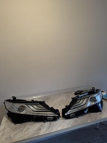 Комплект передних фар Toyota 2023 г., Новый, Аналог, Китай