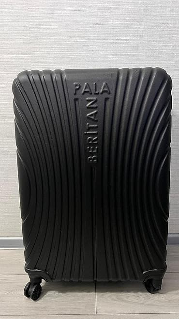 daniel klein: Чемодан, Новый, Материал: Пластик, Средний (40 - 70 л), Твердый корпус — 1