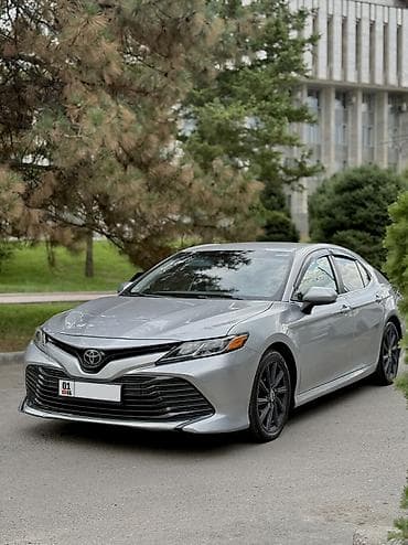 Toyota Camry: 2019 г., 2.5 л, Автомат, Бензин, Седан