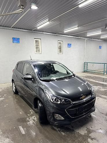 шевроле спарк 2018: Chevrolet Spark: 2018 г., 1 л, Автомат, Бензин, Хэтчбэк — 1
