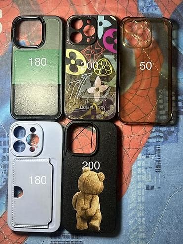 redmi 8pro: Чехлы для IPhone 14pro Цена зеленого чехла-180 Цена второго-100 Цена — 1