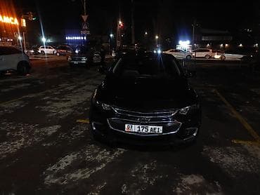 lada xray: Chevrolet Malibu: 2018 г., Седан — 3