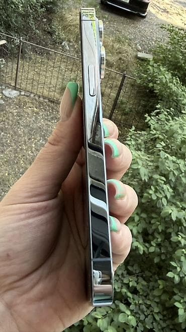 fly sky: IPhone 13 Pro, Б/у, 512 ГБ, Sierra Blue, Зарядное устройство, Защитное стекло, Чехол, 84 % — 4