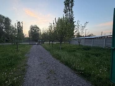 Продаётся Дом в центре Беловодск 35 сотых по факту, по документам 22 — 6