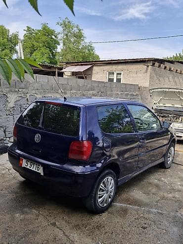 гольфы выше колена: Volkswagen Polo: 2000 г., 1.4 л, Автомат, Бензин, Хэтчбэк — 3