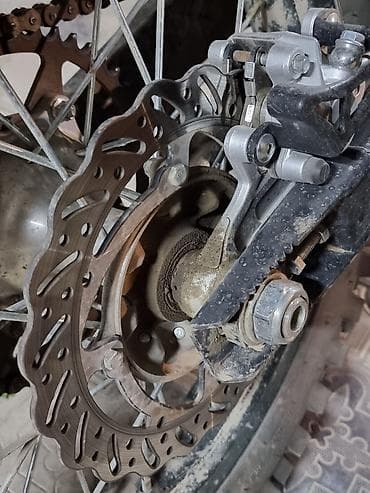 dio 27: Эндуро 300 куб. см, Бензин, Взрослый — 7