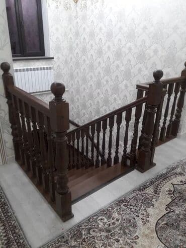 продажа дверей: Лестница двери лучшего качества. звоните — 22