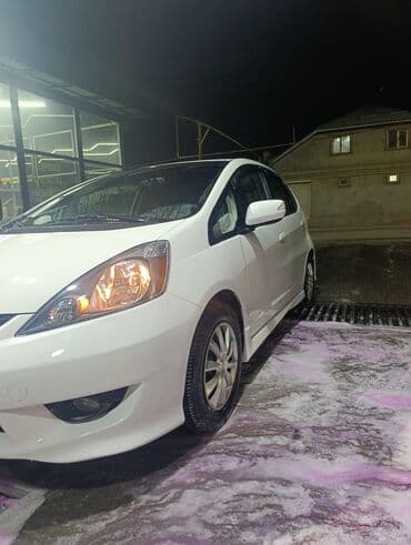 авто с последующим выкупом бишкек саната: Mini Classic Mini: 2009 г., 1.5 л, Автомат, Бензиновая, Хэтчбэк — 3