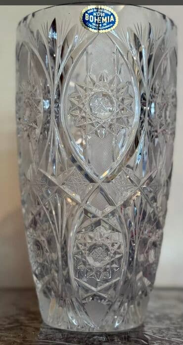 хрустальные вазы: Вазы хрусталь. Чешские Богемия. Высота 25 см. Состояние новые! Цена за — 3