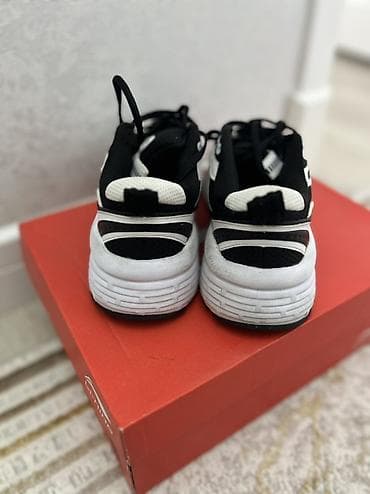 Прокат одежды: Мужские кроссовки, 37, Б/у, цвет - Черный — 3