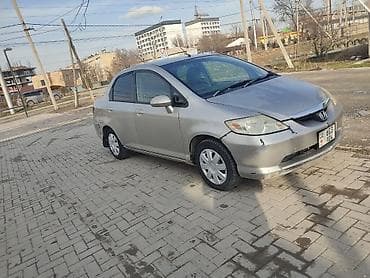civic 2001: Honda Город: 2004 г., 1.5 л, Вариатор, Бензин, Седан — 1