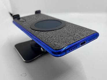 телефон за 9000: Xiaomi, Mi 9 Lite, Б/у, 128 ГБ, цвет - Синий, 2 SIM — 4