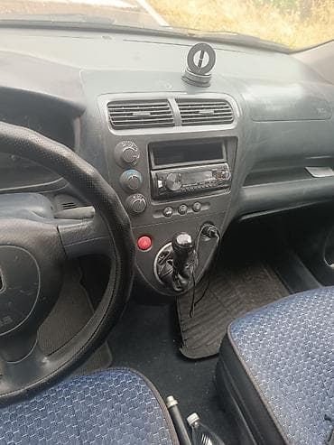 фит байк: Honda Civic: 2002 г., 1.5 л, Механика, Бензин, Хэтчбэк — 3